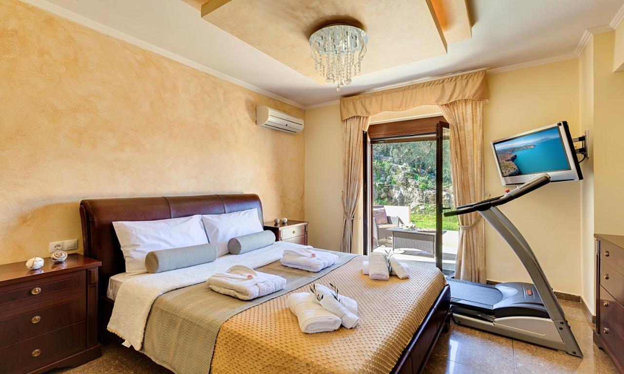 Cretan Sunny Villa Kournás Extérieur photo